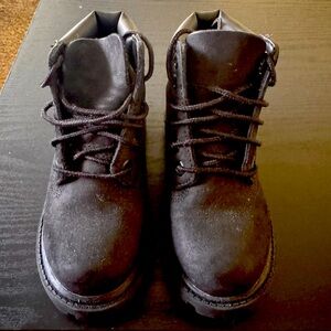 Timberland boots for toddler boys size 9